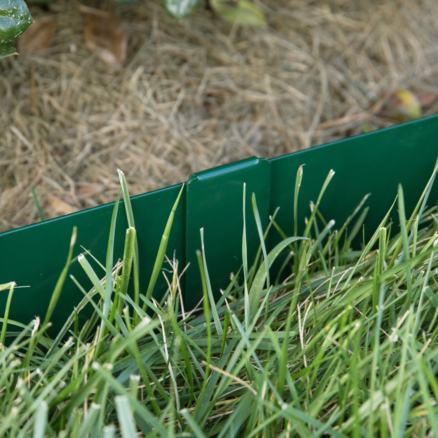 COL-MET 12-in Green Steel Splicing Edging Stake 2 COL-MET 12-in Green Steel Splicing Edging Stake - Image 2