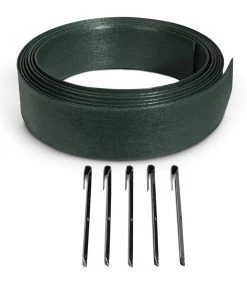 Suncast Dig-In 20 ft. Flexscape Green Edging 20-ft Green Plastic Landscape Edging Roll