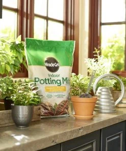 Miracle-Gro Soil & Soil Amendments Indoor 6-Quart Potting Soil Mix -SoilCraft Shop 41418555