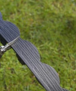EasyFlex 2.5 in. x 20 ft. Scallop Black Woodgrain No-Dig Edging Kit -SoilCraft Shop 43438445